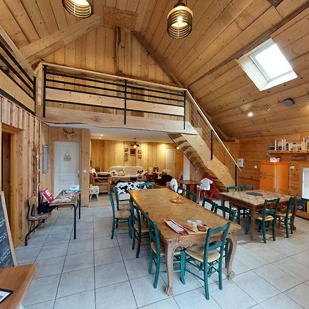 Yourtes Olachat Proche Annecy Faverges Exteriör bild